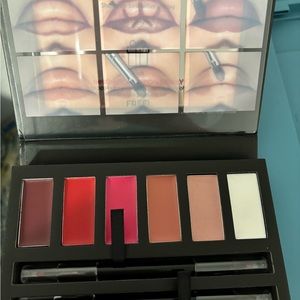 Aesthetica Contour Lip Palette